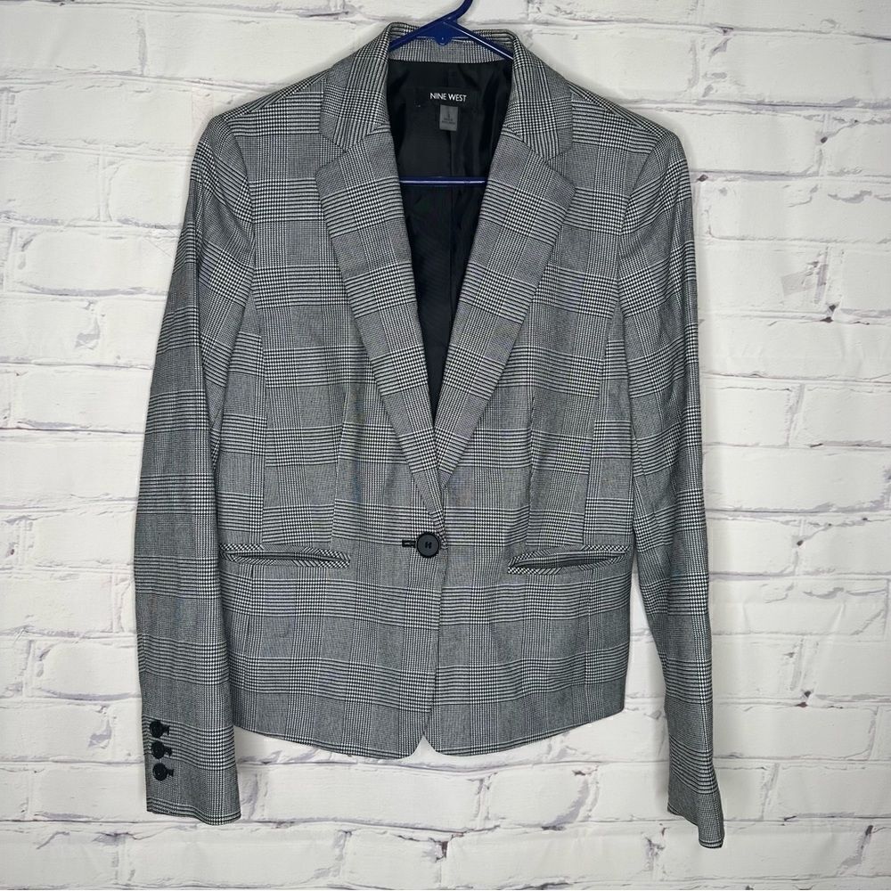 Nine West size 6 gray blazer‎